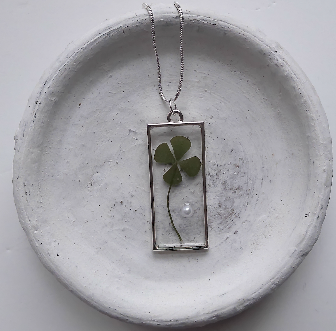 Four Leaf Clover and Freshwater Pearl Necklace